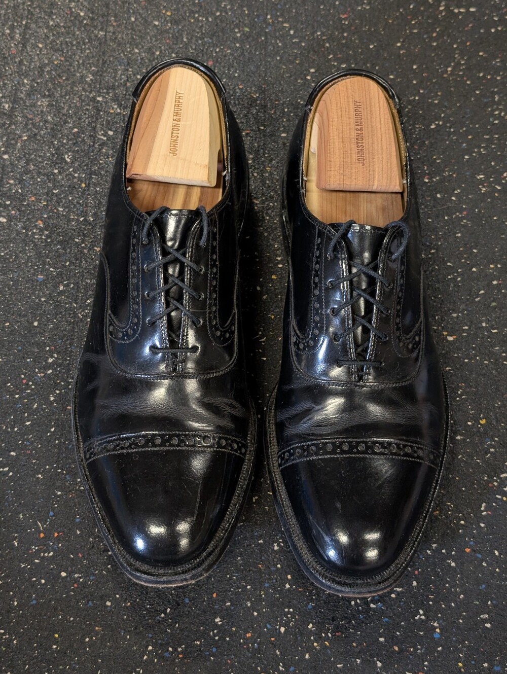 Johnston & Murphy Black Heritage Oxfords - 9.5